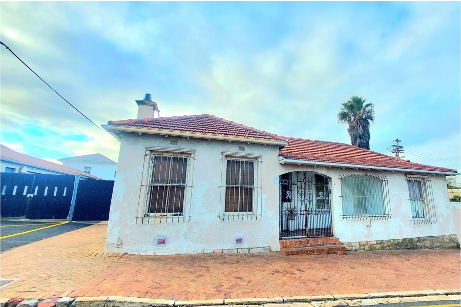 Commercial Property for Sale in Muizenberg Western Cape